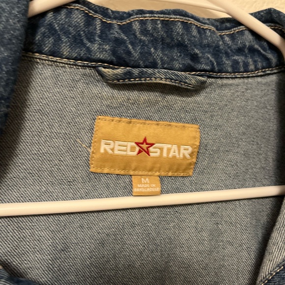 Red Star Cropped Blue Denim Jacket - Picture 3 of 5
